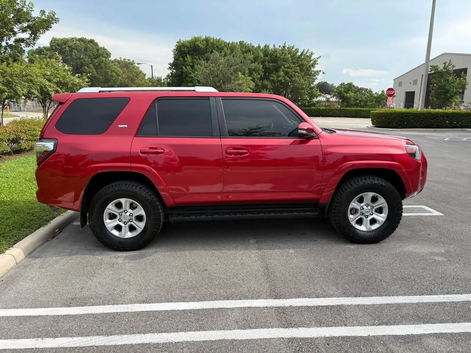 2015 Toyota 4Runner 5th Gen - Image 6 of 18
