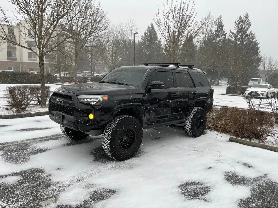 2015 Toyota 4Runner 5th Gen - Image 2 of 13
