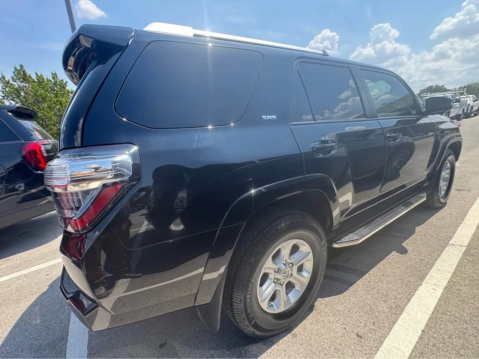 2015 Toyota 4Runner 5th Gen - Image 5 of 10