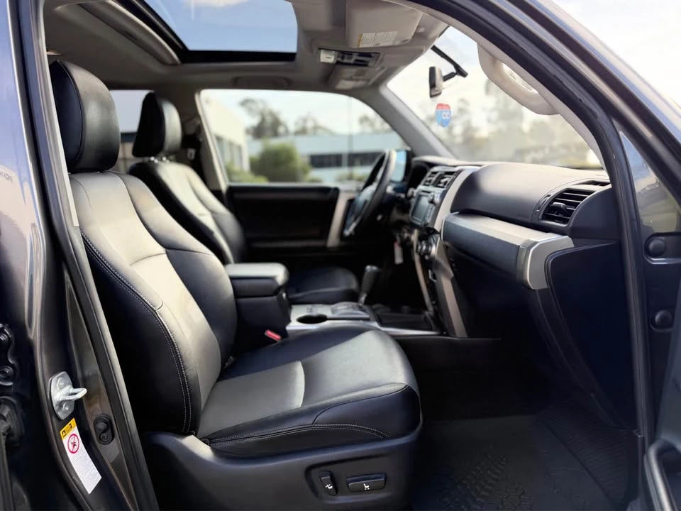 2015 Toyota 4Runner 5th Gen - Image 11 of 14