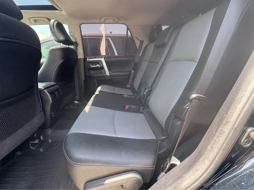2015 Toyota 4Runner 5th Gen - Image 8 of 10