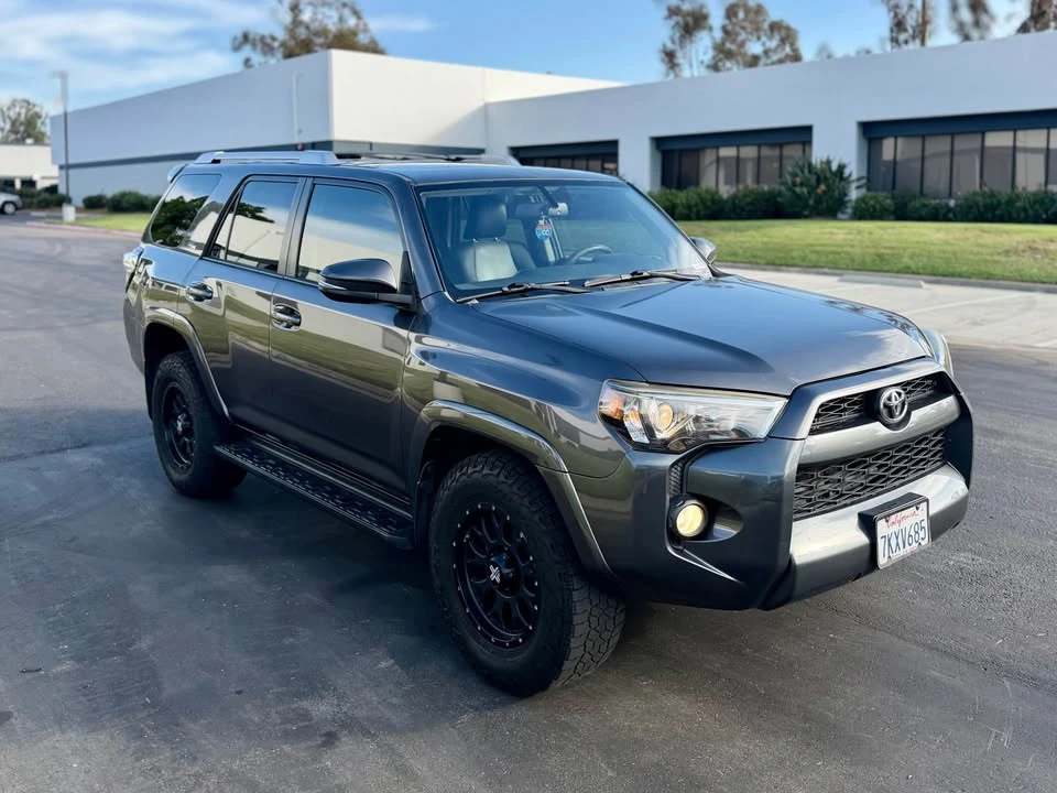 2015 Toyota 4Runner 5th Gen - Image 8 of 14