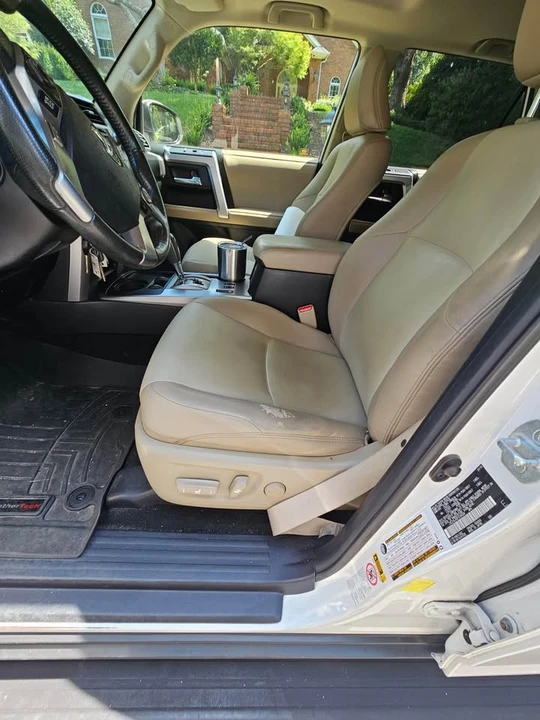 2015 Toyota 4Runner 5th Gen - Image 11 of 20