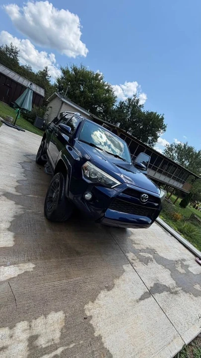 2015 Toyota 4Runner 5th Gen - Image 4 of 9