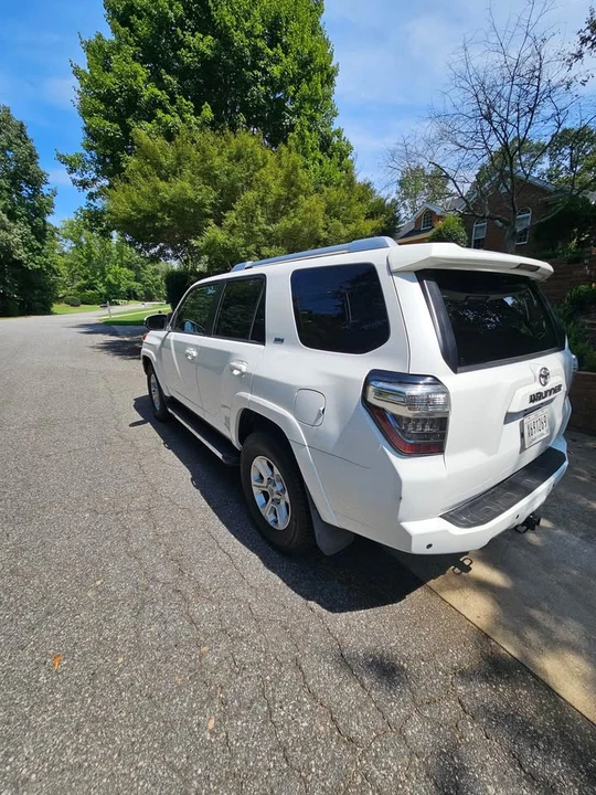 2015 Toyota 4Runner 5th Gen - Image 3 of 20