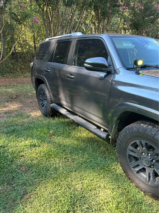 2015 Toyota 4Runner 5th Gen - Image 2 of 9
