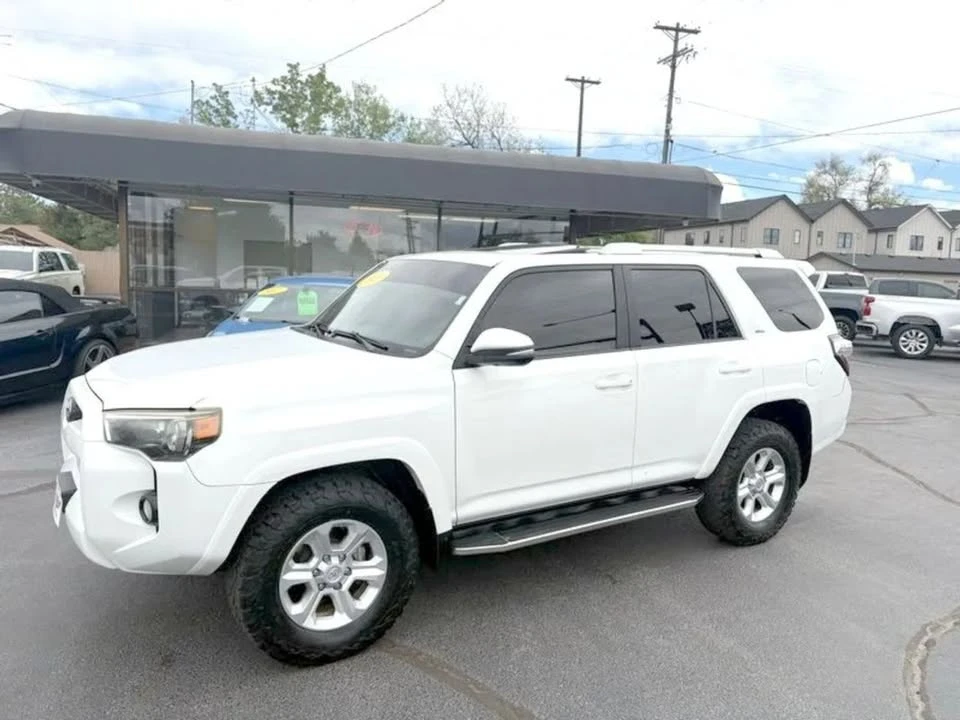 2015 Toyota 4Runner 5th Gen - Image 2 of 20