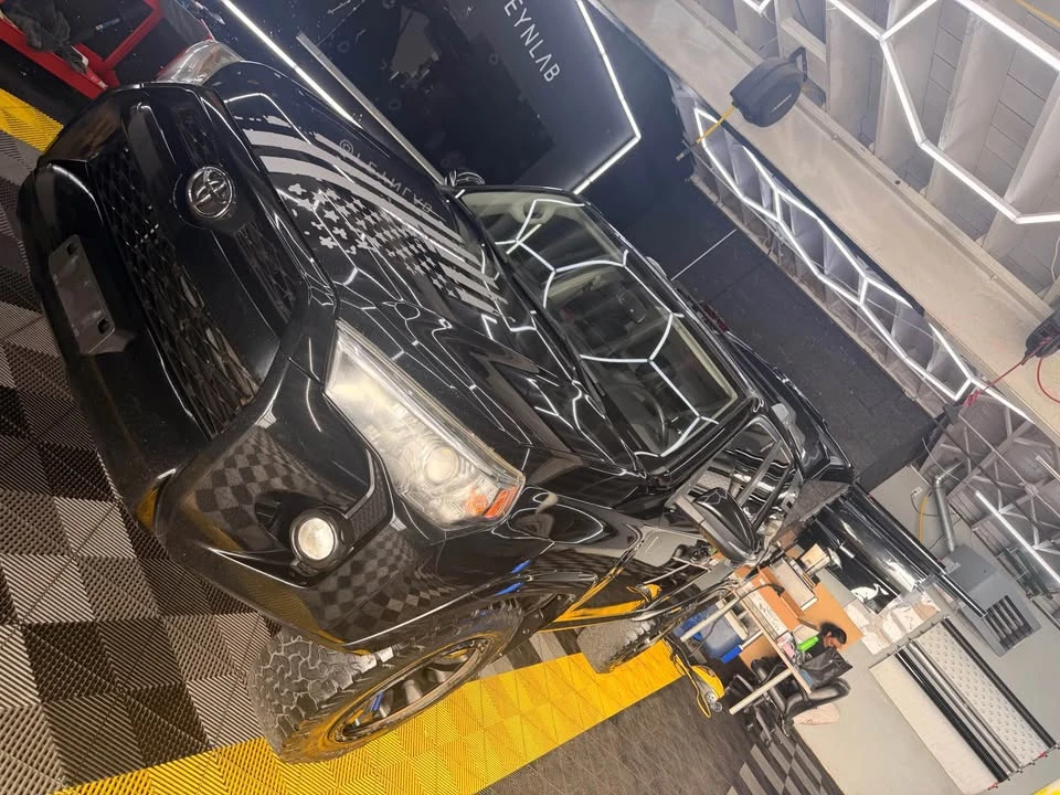 2015 Toyota 4Runner 5th Gen - Image 3 of 19