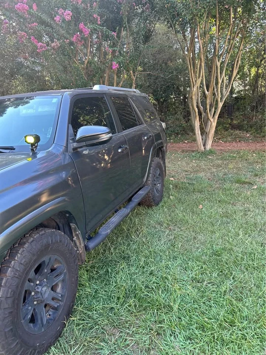 2015 Toyota 4Runner 5th Gen - Image 6 of 9