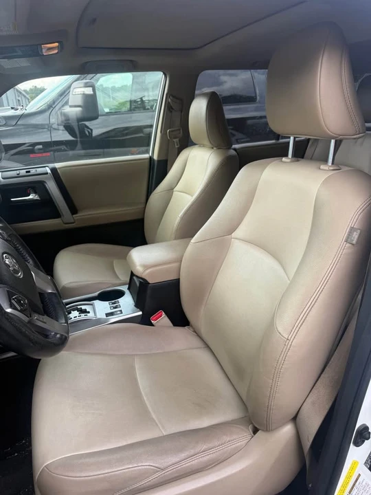 2015 Toyota 4Runner 5th Gen - Image 15 of 17