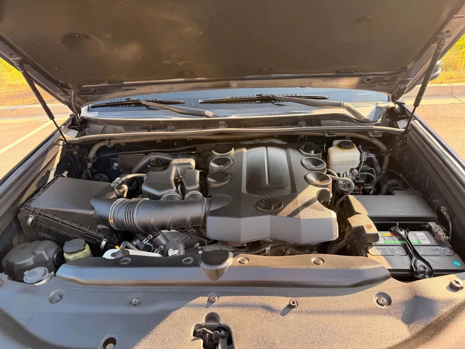 2015 Toyota 4Runner 5th Gen - Image 13 of 14