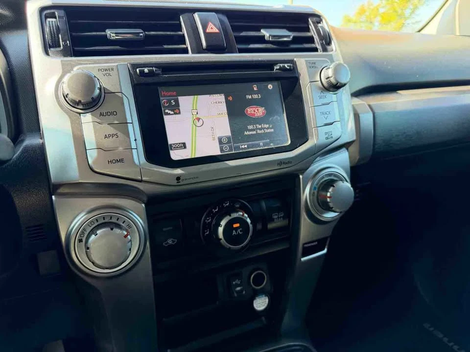 2015 Toyota 4Runner 5th Gen - Image 6 of 12