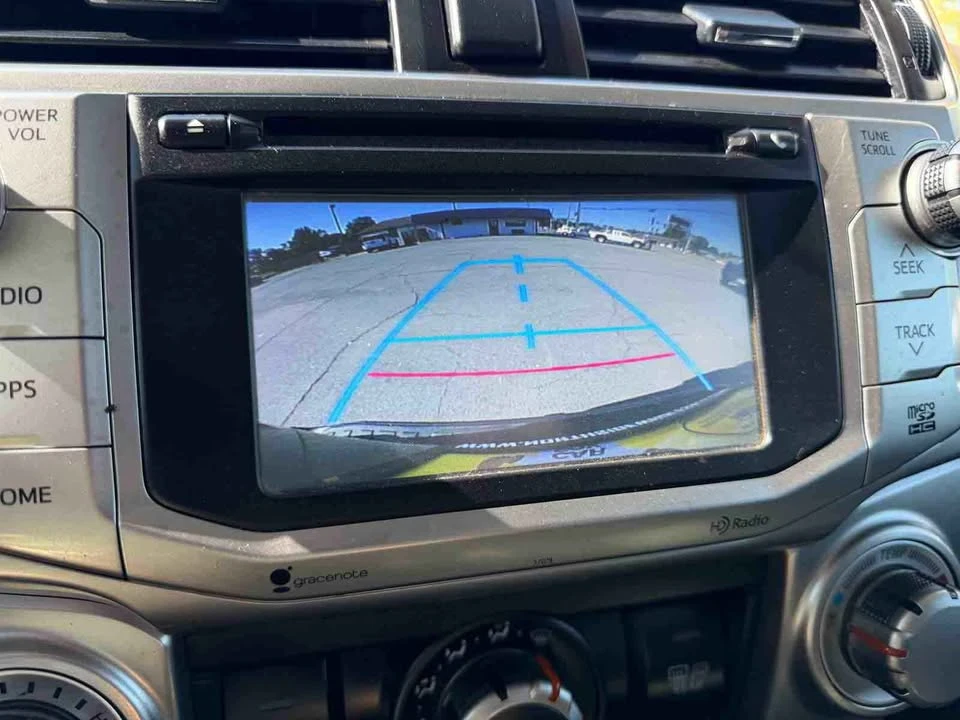 2015 Toyota 4Runner 5th Gen - Image 7 of 12