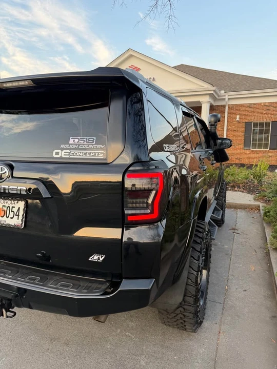 2015 Toyota 4Runner 5th Gen - Image 6 of 14