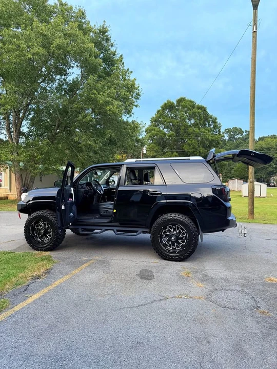 2015 Toyota 4Runner 5th Gen - Image 2 of 14