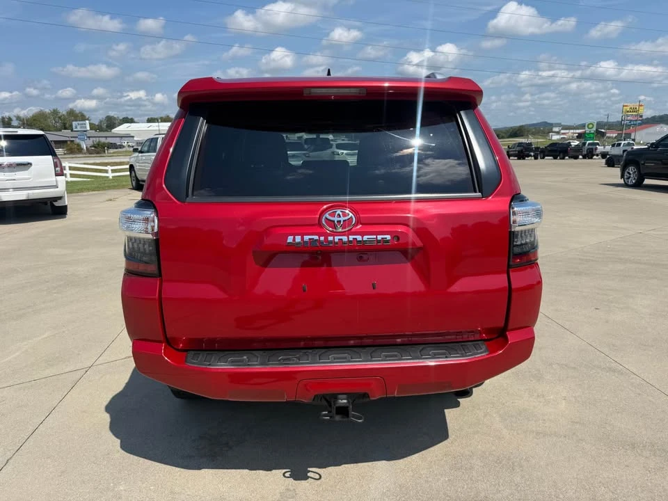 2015 Toyota 4Runner 5th Gen - Image 6 of 16