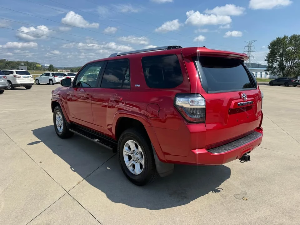 2015 Toyota 4Runner 5th Gen - Image 5 of 16