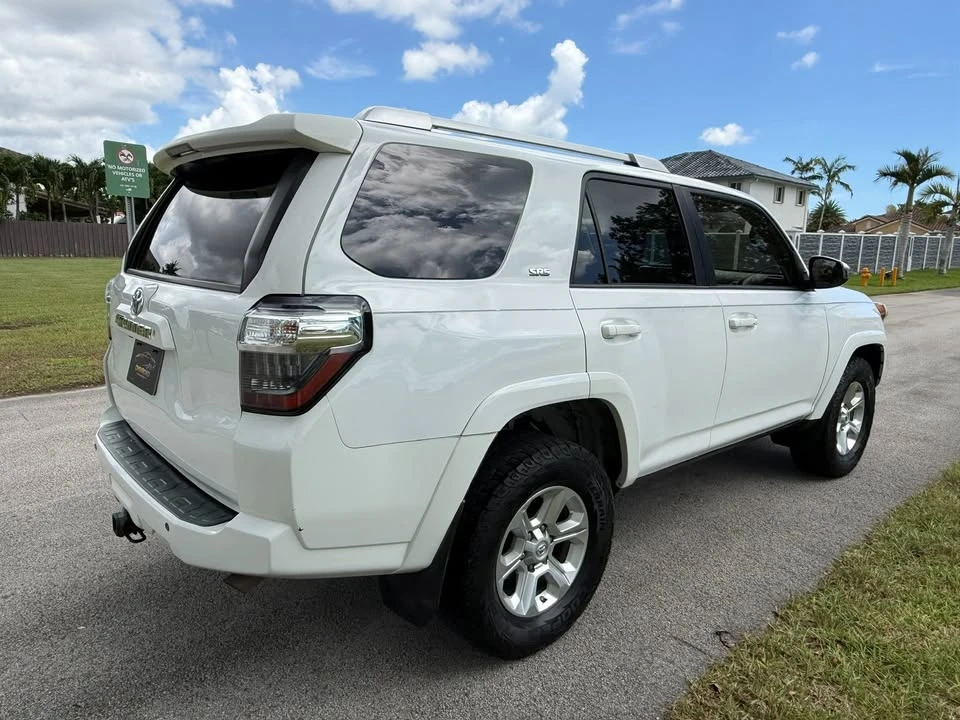 2015 Toyota 4Runner 5th Gen - Image 6 of 20