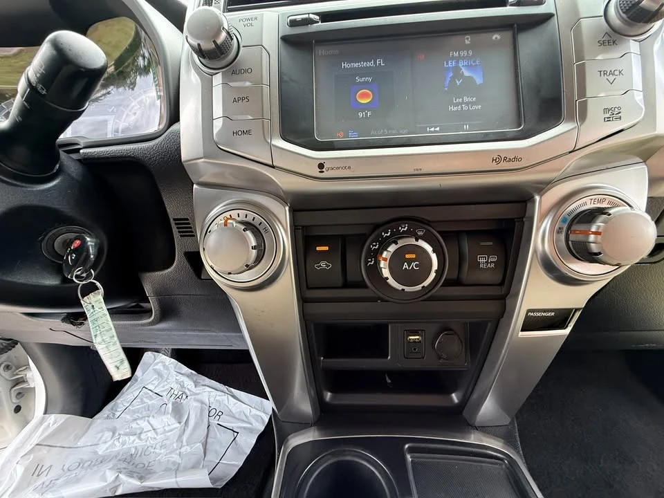 2015 Toyota 4Runner 5th Gen - Image 18 of 20