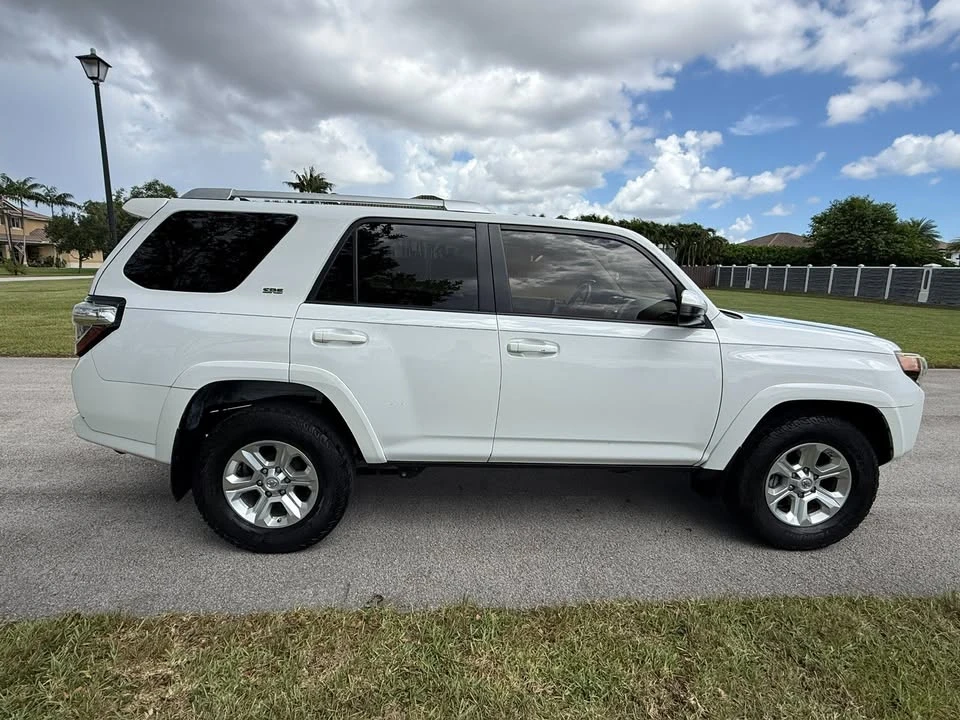 2015 Toyota 4Runner 5th Gen - Image 7 of 20