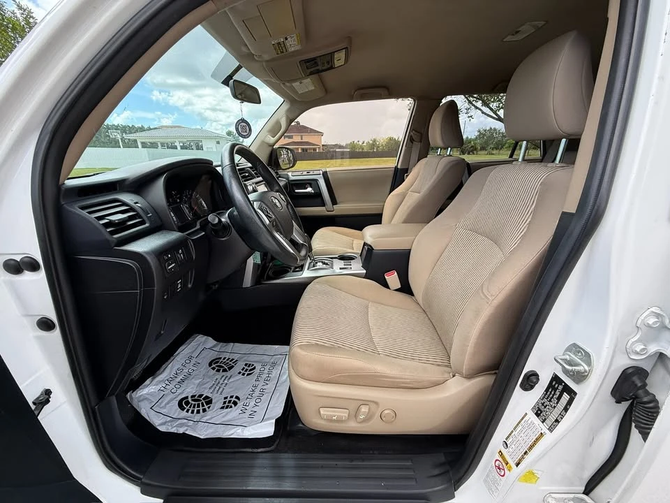 2015 Toyota 4Runner 5th Gen - Image 11 of 20