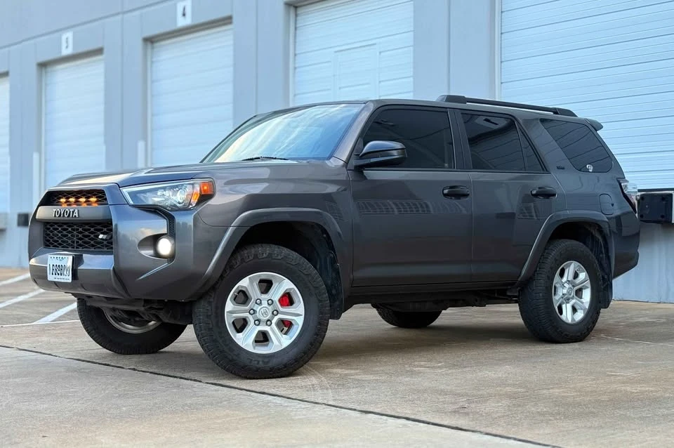 2015 Toyota 4Runner 5th Gen - Image 14 of 17