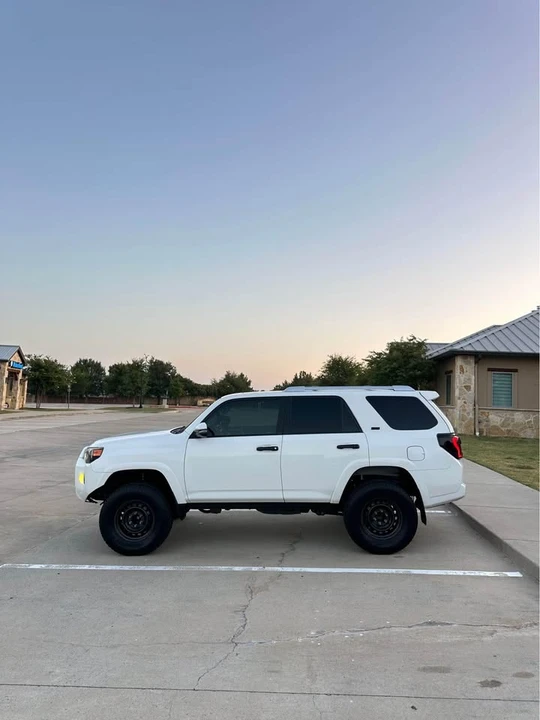2015 Toyota 4Runner 5th Gen - Image 4 of 6