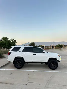 2015 Toyota 4Runner SR5 Sport Utility 2D