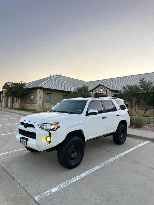 2015 Toyota 4Runner 5th Gen - Image 5 of 6