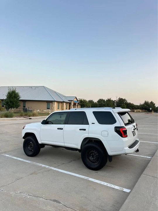 2015 Toyota 4Runner 5th Gen - Image 3 of 6