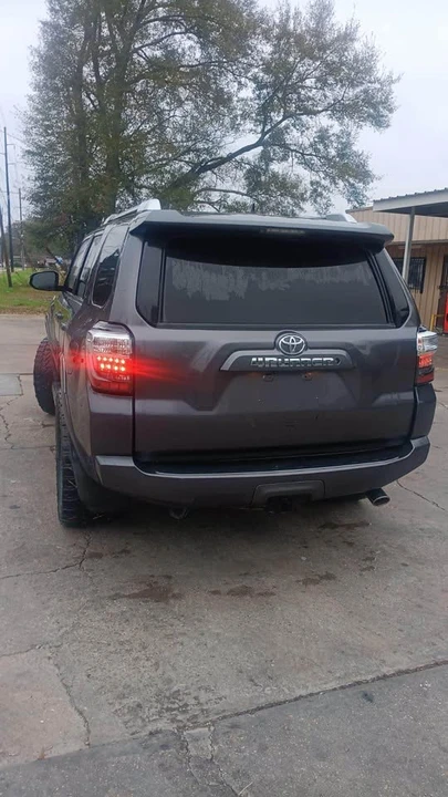2015 Toyota 4Runner 5th Gen - Image 6 of 10