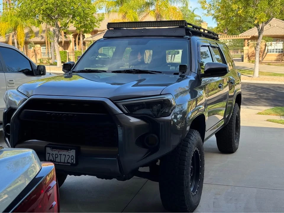 2015 Toyota 4Runner 5th Gen - Image 2 of 14