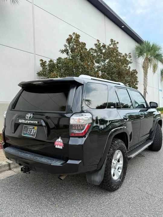 2015 Toyota 4Runner 5th Gen - Image 4 of 10