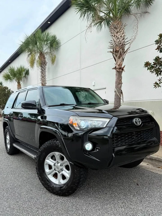 2015 Toyota 4Runner 5th Gen - Image 2 of 10