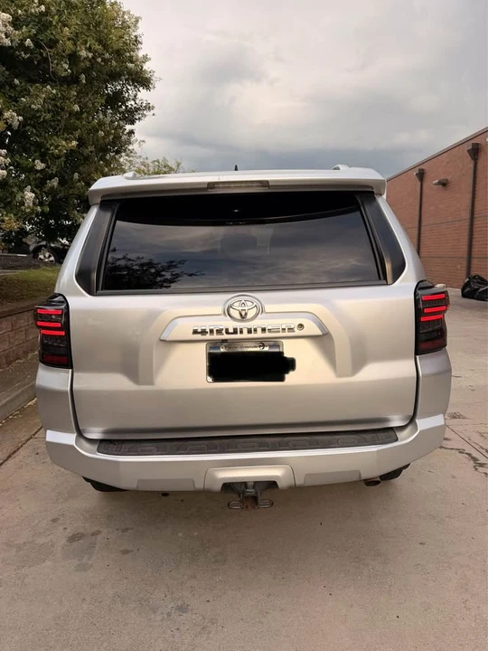 2015 Toyota 4Runner 5th Gen - Image 5 of 20