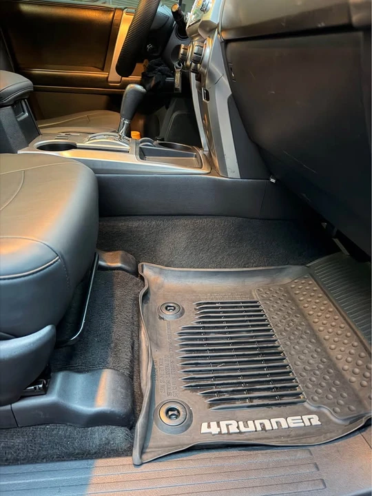 2015 Toyota 4Runner 5th Gen - Image 14 of 20