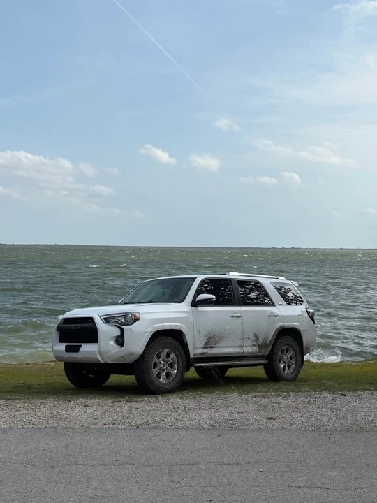 2015 Toyota 4Runner 5th Gen - Image 8 of 10