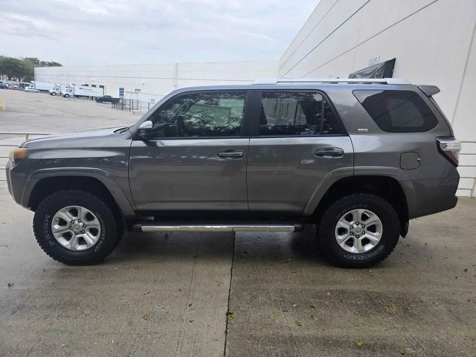 2015 Toyota 4Runner 5th Gen - Image 4 of 10