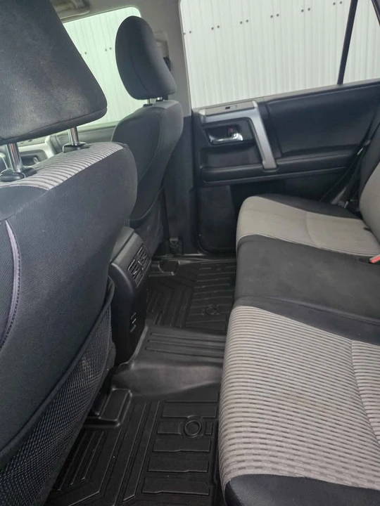 2015 Toyota 4Runner 5th Gen - Image 7 of 10