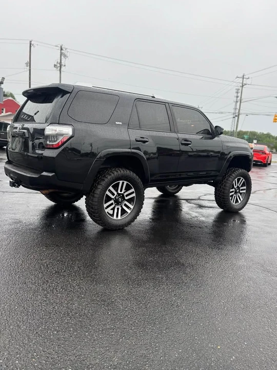 2015 Toyota 4Runner 5th Gen - Image 2 of 11