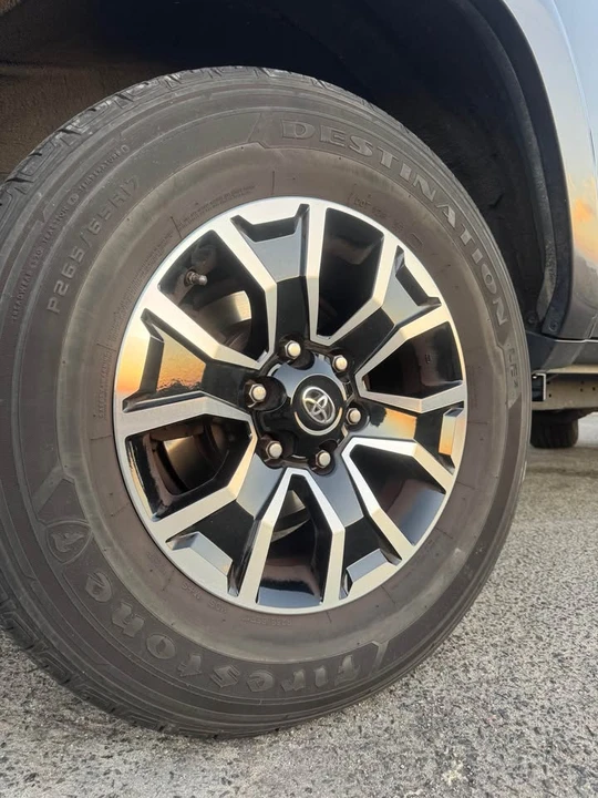 2015 Toyota 4Runner 5th Gen - Image 10 of 18