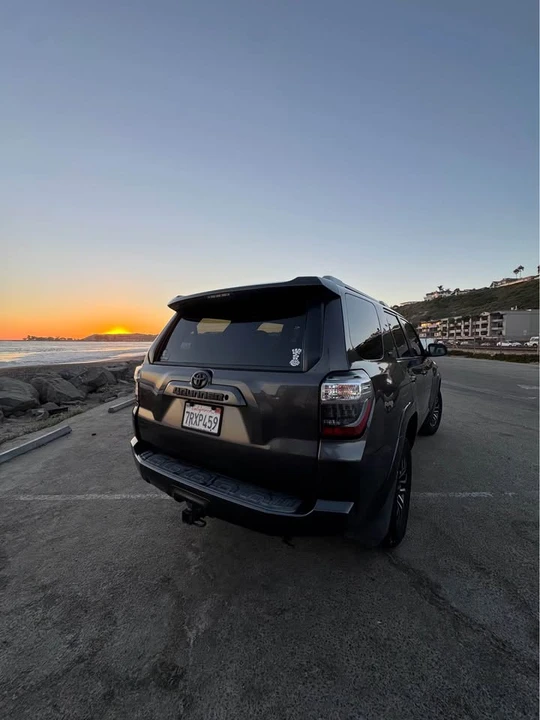 2015 Toyota 4Runner 5th Gen - Image 2 of 18