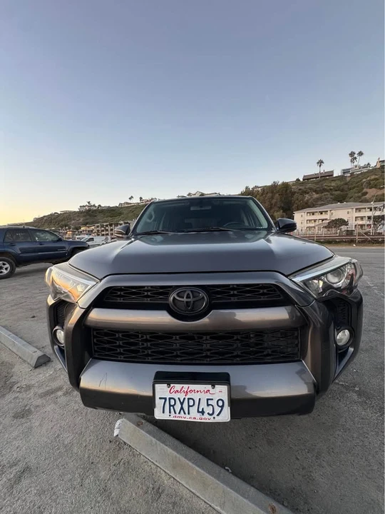 2015 Toyota 4Runner 5th Gen - Image 4 of 18