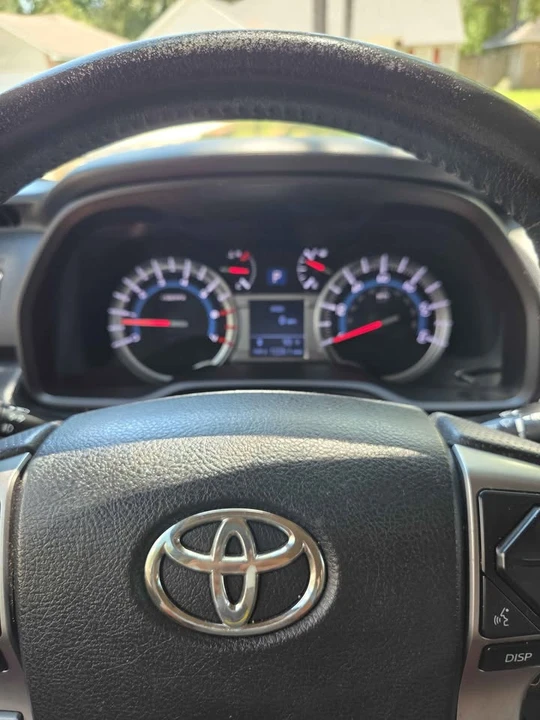 2015 Toyota 4Runner 5th Gen - Image 5 of 8
