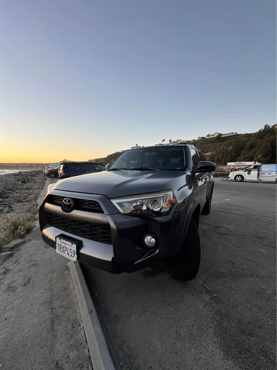 2015 Toyota 4Runner 5th Gen - Image 3 of 18