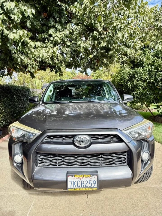 2015 Toyota 4Runner 5th Gen - Image 4 of 8