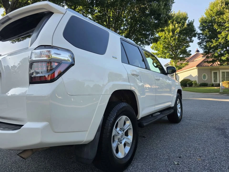 2015 Toyota 4Runner 5th Gen - Image 4 of 20