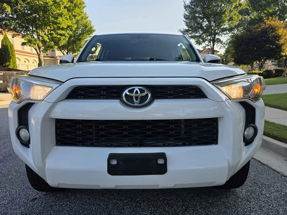 2015 Toyota 4Runner 5th Gen - Image 8 of 20
