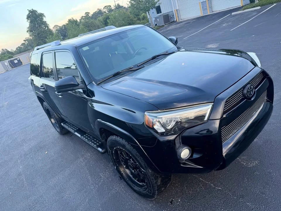 2015 Toyota 4Runner 5th Gen - Image 11 of 15