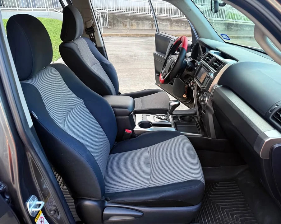 2015 Toyota 4Runner 5th Gen - Image 15 of 20